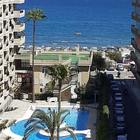 Rymlig Laegenhet Foer 7,8 Persons In Los Boliches, Fuegirola Fuengirola Exterior photo